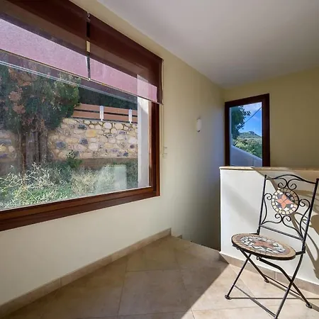 Stone Art Villa Hot Tub & Kastro *